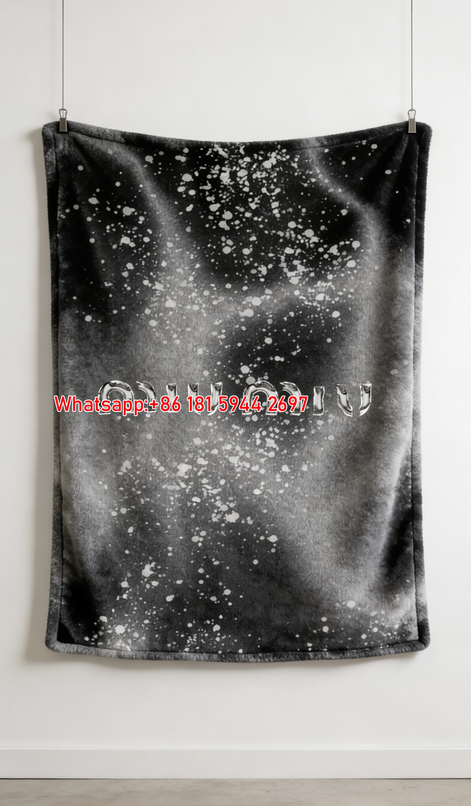 Miu Miu Metallic Liquid Logo Grey Denim Texture Flannel Throw Blanket Miu Miu Splatter Printed Sofa Blanket IMG_0366